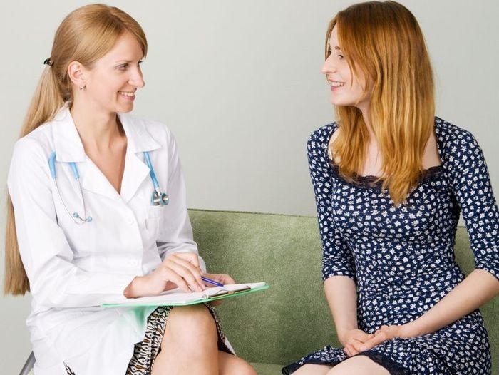 Бешенство матки у женщин: причины, симптомы и лечение болезни