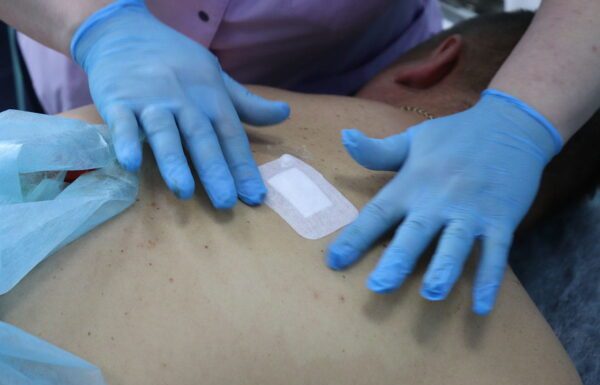 Как проводится вшивание «Эспераль» от алкоголизма?