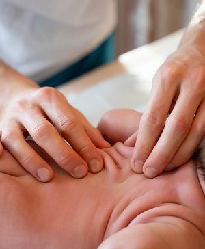 Детский массаж: полезное и важное родительское умение