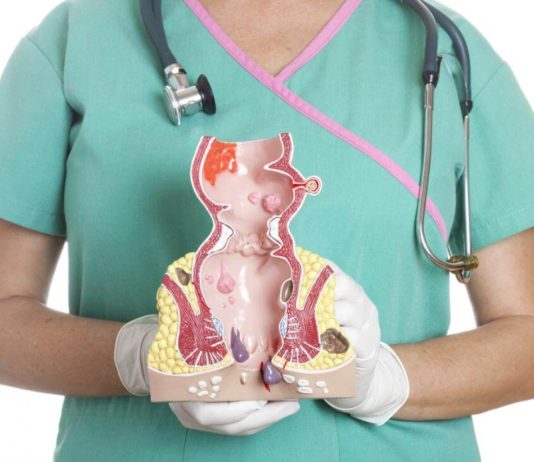 Чем занимается проктолог?