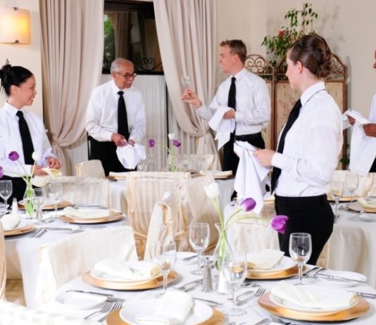 Виды обслуживания на банкетах