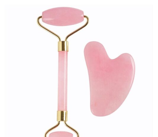 Массажер для лица из розового кварца: действительно ли он эффективен?