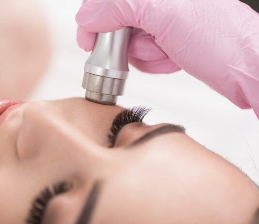 Микродермабразия — что нужно знать о процедуре