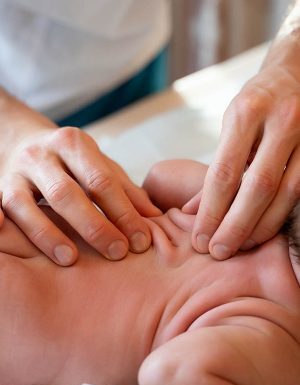 Детский массаж: полезное и важное родительское умение