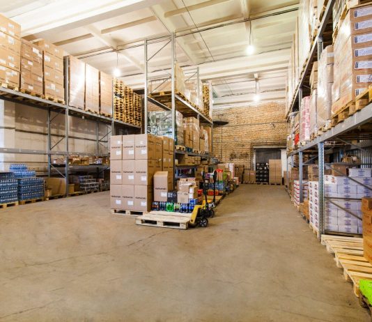 Какие преимущества дает аренда склада производства
