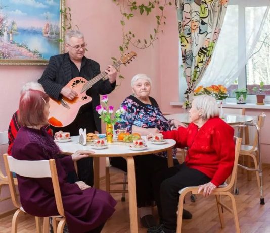 Что может предложить дом престарелых