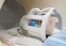 Что нужно знать о магнитно-резонансной томографии черепа: простыми словами и без лишней суеты