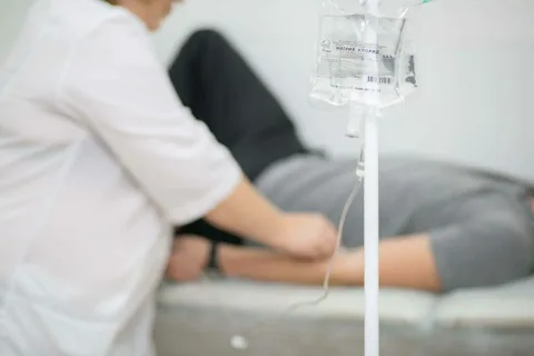 Как быстро помочь при алкогольной интоксикации